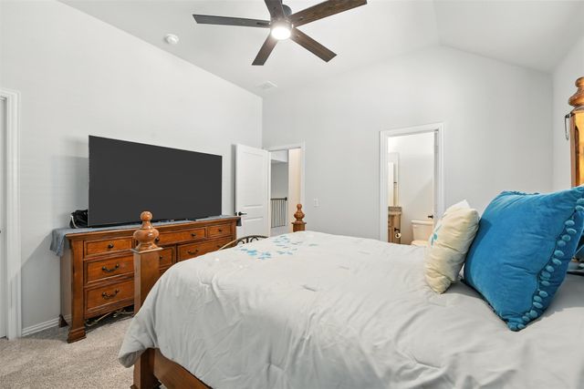 1012 Emerald Trace Drive, Justin, TX 76247