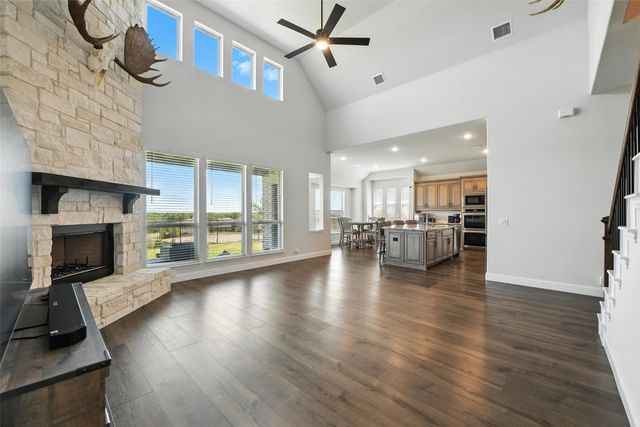 1012 Emerald Trace Drive, Justin, TX 76247