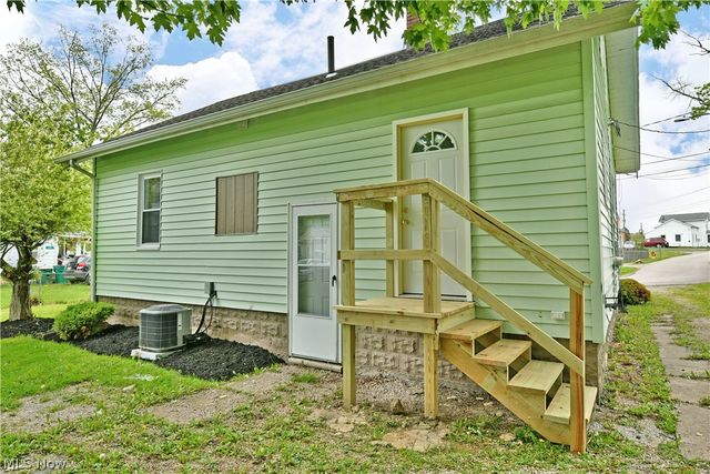 190 Bennett Court, Geneva, OH 44041