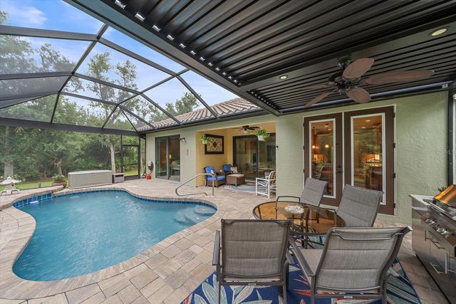 7018 OWLS NEST TERRACE, Bradenton, FL 34203