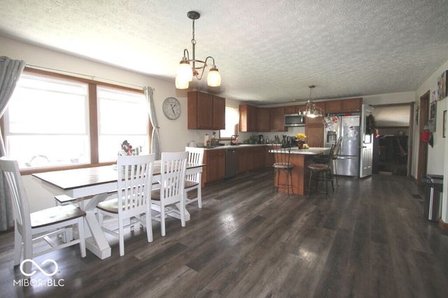 5671 E 350 S, Waldron, IN 46182