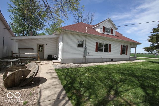 5671 E 350 S, Waldron, IN 46182