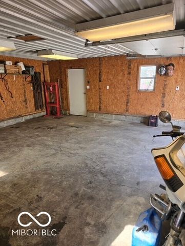 5671 E 350 S, Waldron, IN 46182