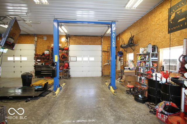 5671 E 350 S, Waldron, IN 46182
