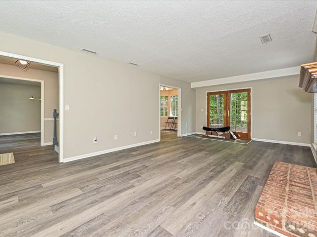 11200 Walking Horse Lane, Charlotte, NC 28215