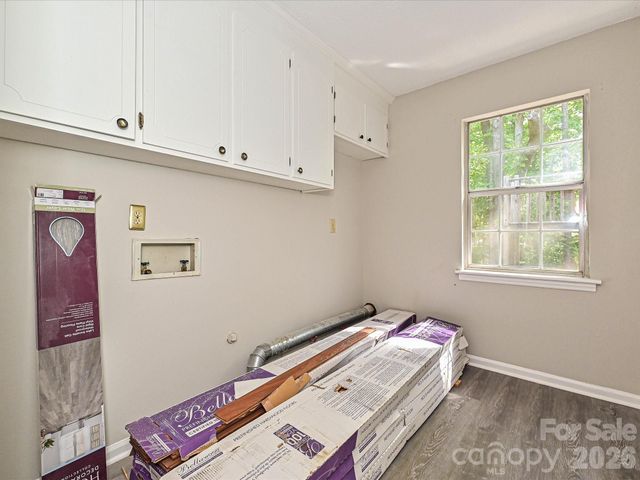 11200 Walking Horse Lane, Charlotte, NC 28215