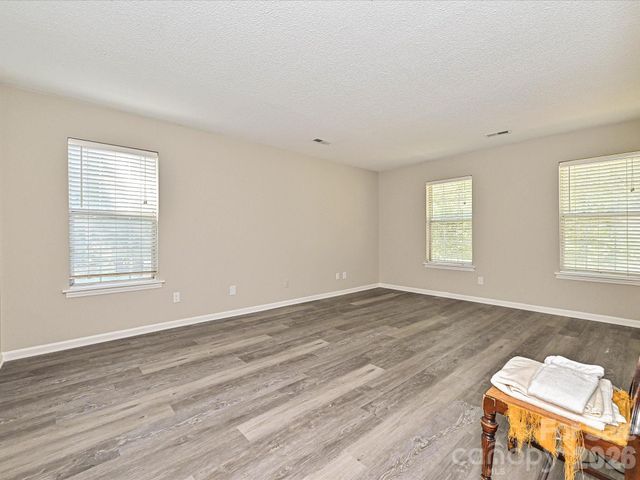 11200 Walking Horse Lane, Charlotte, NC 28215
