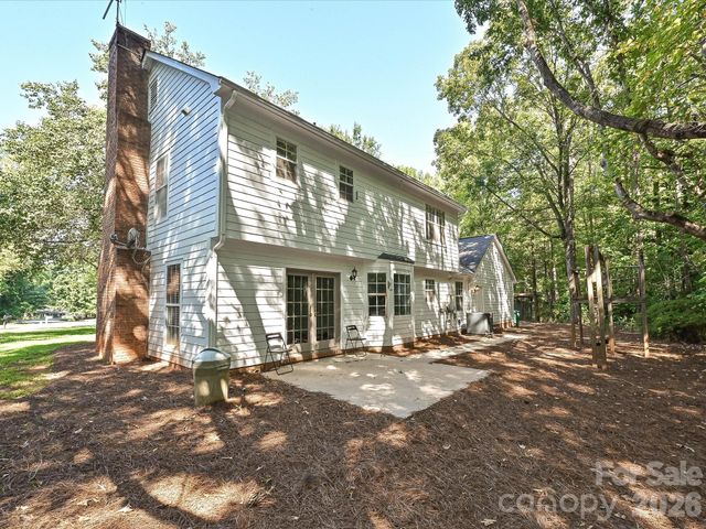 11200 Walking Horse Lane, Charlotte, NC 28215