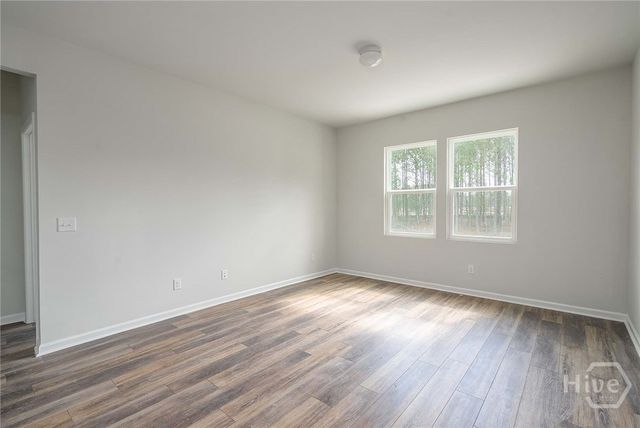 375 Crosstown Avenue, Richmond Hill, GA 31324