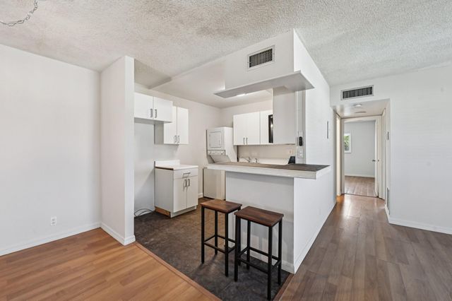 1400 NE 54TH ST 208, Fort Lauderdale, FL 33334