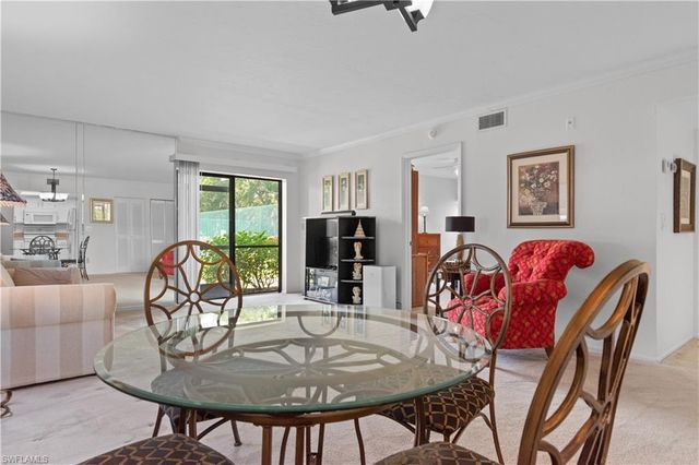 9627 Eaton Gardens LN 101, Fort Myers, FL 33919
