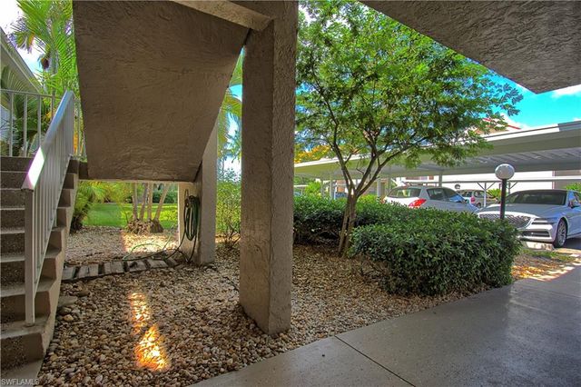 9627 Eaton Gardens LN 101, Fort Myers, FL 33919