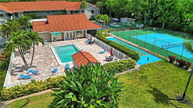 9627 Eaton Gardens LN 101, Fort Myers, FL 33919