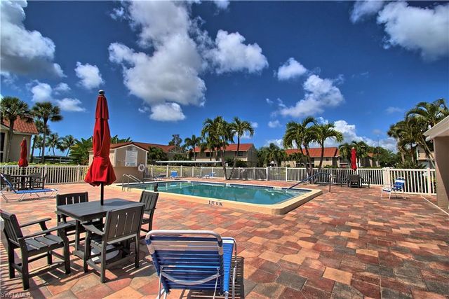 9627 Eaton Gardens LN 101, Fort Myers, FL 33919