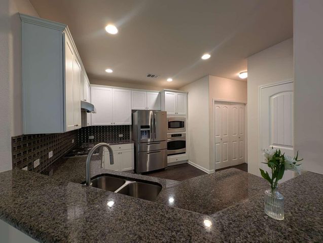 7301 Bandera Ranch TRL A, Austin, TX 78750