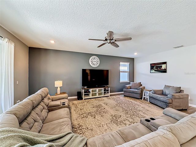 2323 NUTHATCH STREET, St Cloud, FL 34771