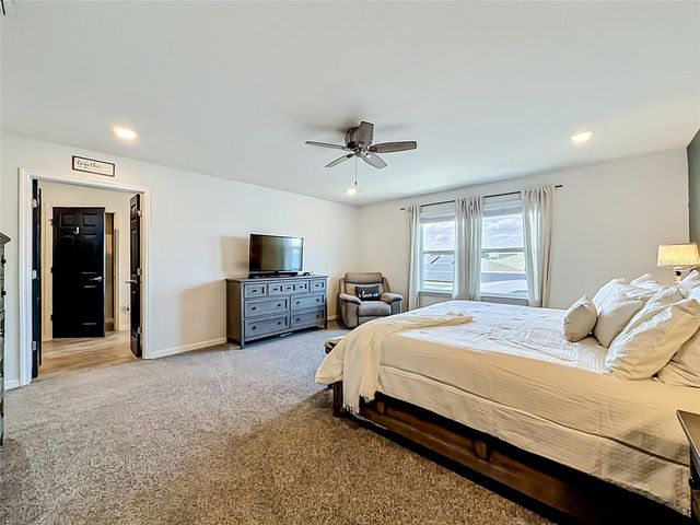 2323 NUTHATCH STREET, St Cloud, FL 34771
