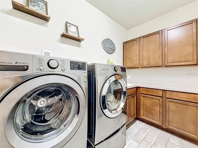 2323 NUTHATCH STREET, St Cloud, FL 34771
