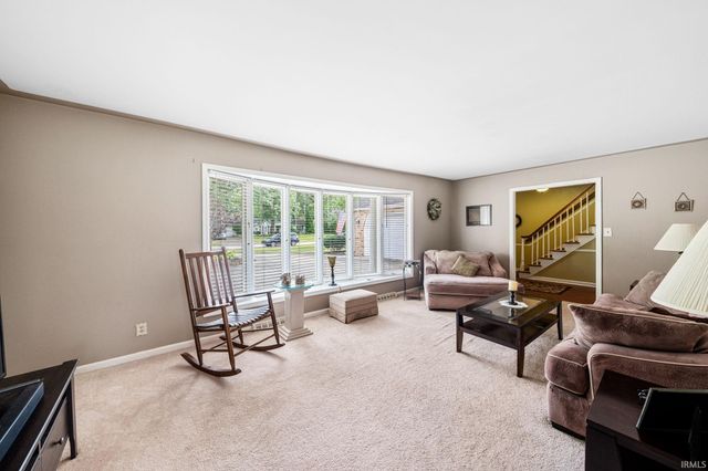 15669 Hearthstone Drive, Mishawaka, IN 46545