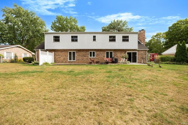 15669 Hearthstone Drive, Mishawaka, IN 46545