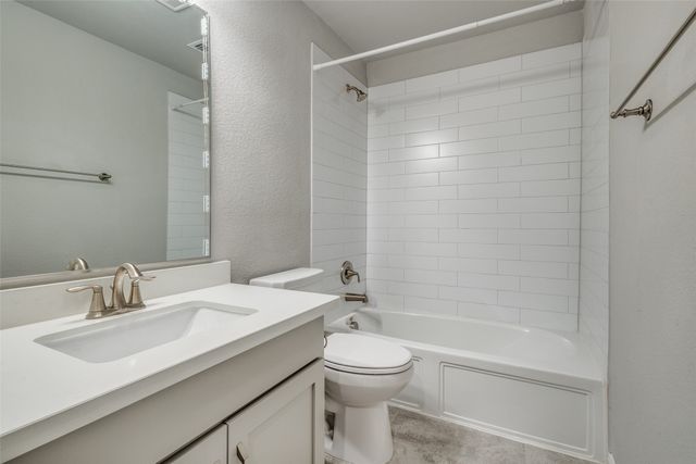 5212 Bradford Green Trail, Flower Mound, TX 75028