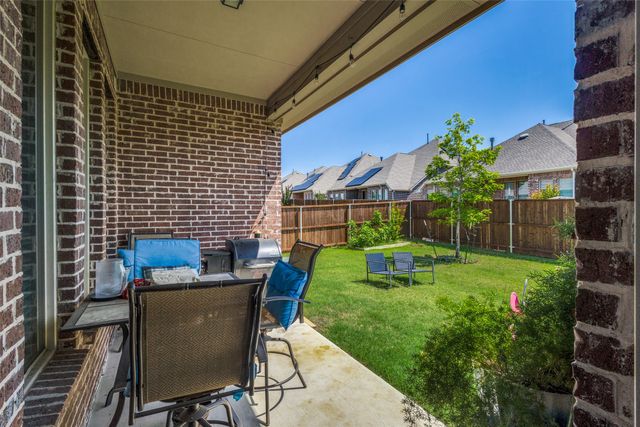 5212 Bradford Green Trail, Flower Mound, TX 75028