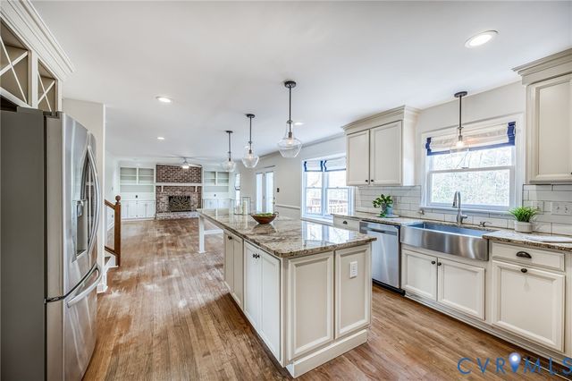 5301 Krag Rd, Chester, VA 23831