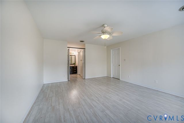 5301 Krag Rd, Chester, VA 23831