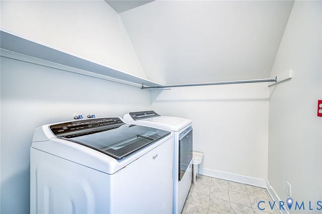 5301 Krag Rd, Chester, VA 23831