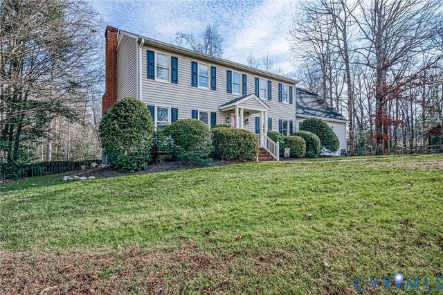 5301 Krag Rd, Chester, VA 23831