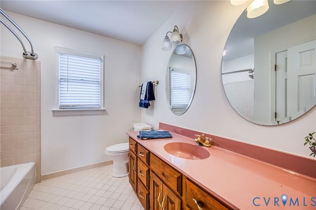 5301 Krag Rd, Chester, VA 23831