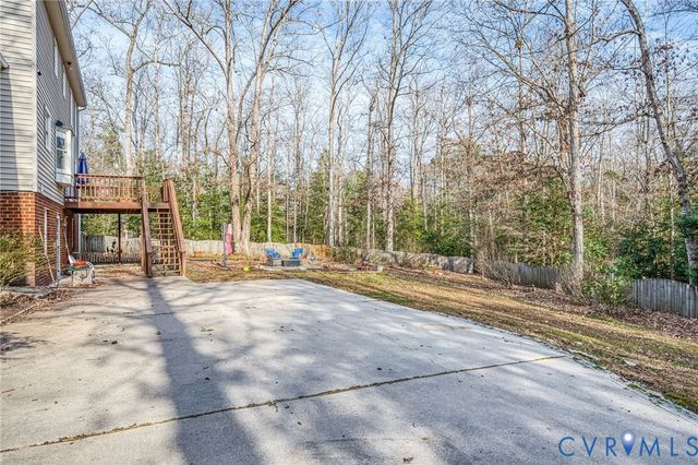 5301 Krag Rd, Chester, VA 23831