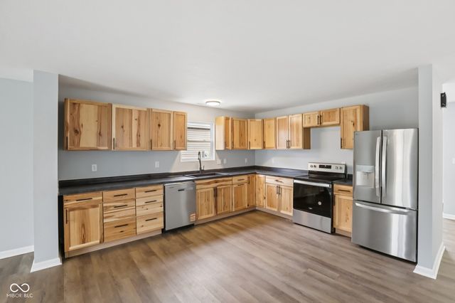 7302 Moultrie Drive, Indianapolis, IN 46217