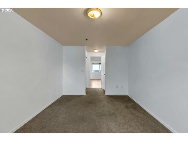 15054 PEBBLE BEACH Dr, Oregon City, OR 97045