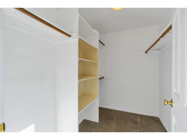 15054 PEBBLE BEACH Dr, Oregon City, OR 97045