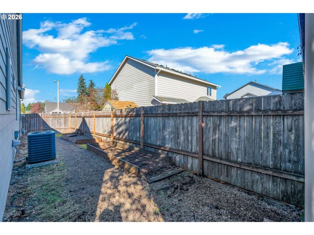 15054 PEBBLE BEACH Dr, Oregon City, OR 97045