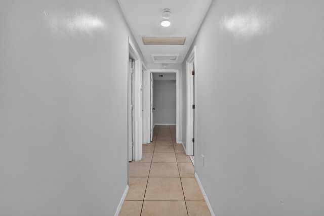 5900 Atlanta Street, Hollywood, FL 33021