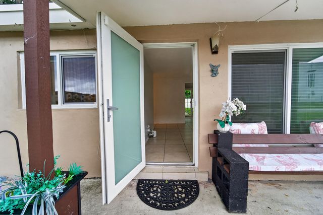 5900 Atlanta Street, Hollywood, FL 33021