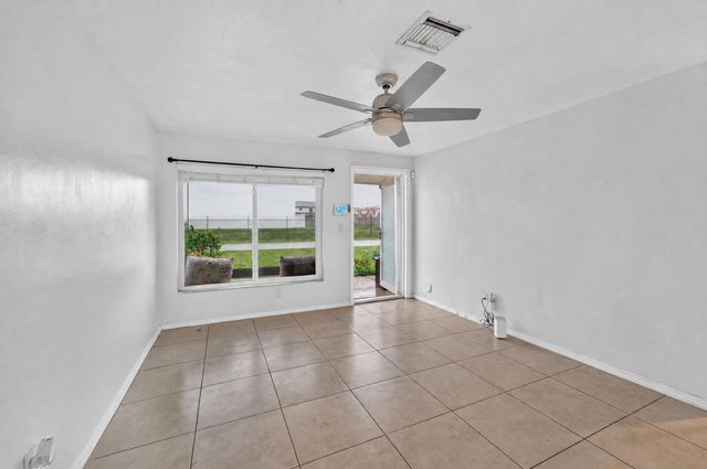 5900 Atlanta Street, Hollywood, FL 33021