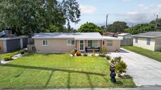 5900 Atlanta Street, Hollywood, FL 33021