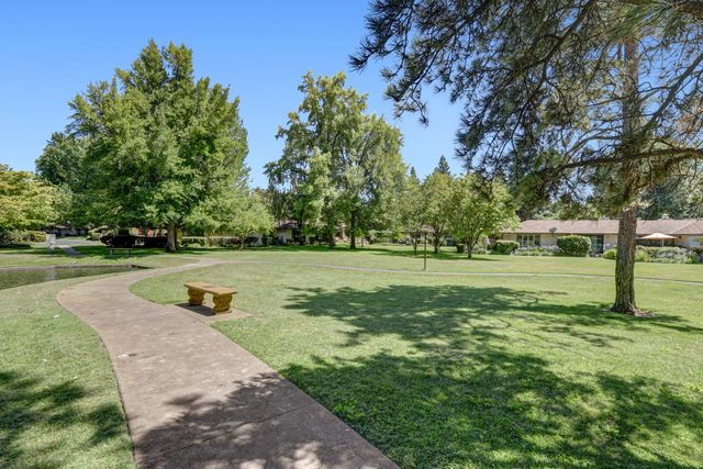 817 Commons Dr, Sacramento, CA 95825