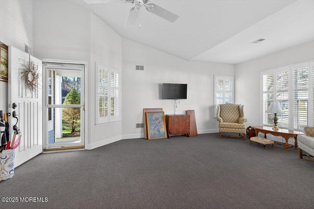 1247B Thornbury Lane, Manchester, NJ 08759