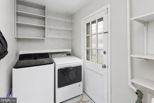 10 THORNHILL CT, Willingboro, NJ 08046