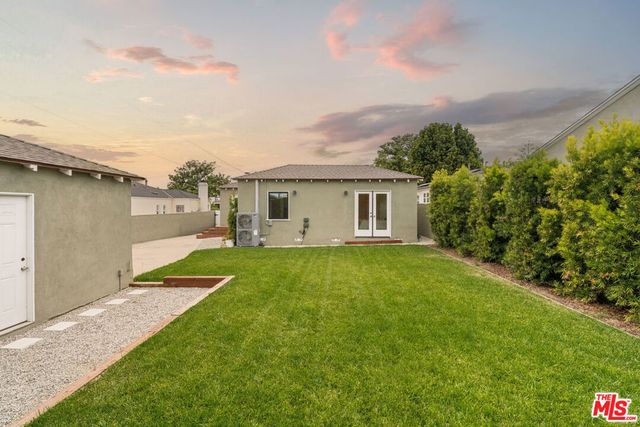 5736 Eileen Avenue, Los Angeles, CA 90043