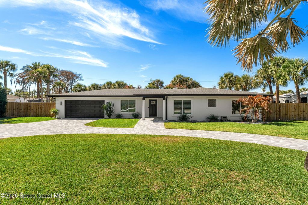 300 Oak Street, Melbourne Beach, FL 32951