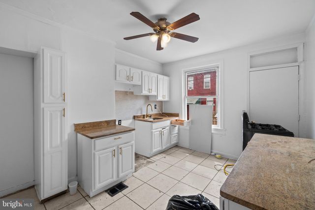 318 ROBINSON ST N, Baltimore, MD 21224