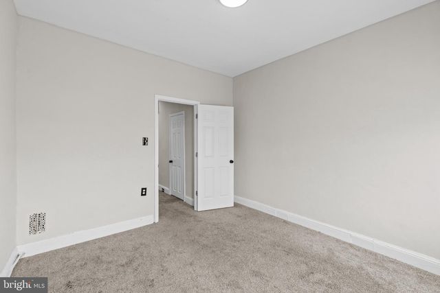 318 ROBINSON ST N, Baltimore, MD 21224