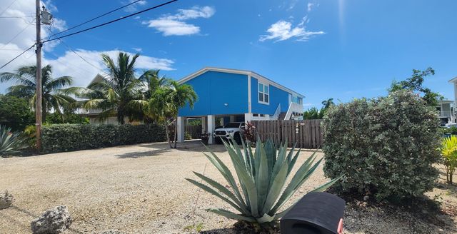 27350 Barbados Lane, Ramrod Key, FL 33042