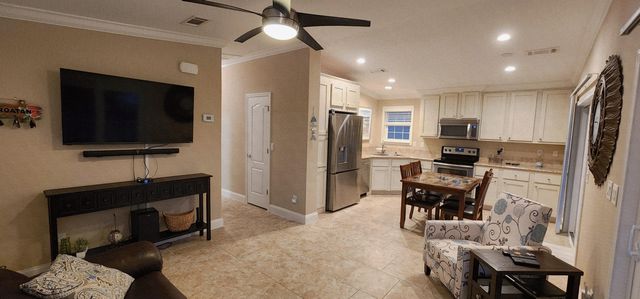 27350 Barbados Lane, Ramrod Key, FL 33042