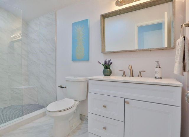 735 NE 37th Street A, Oakland Park, FL 33334